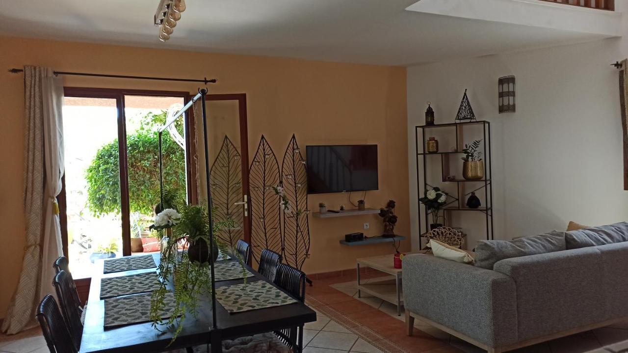 Villa Sea View Saint-Leu Bagian luar foto